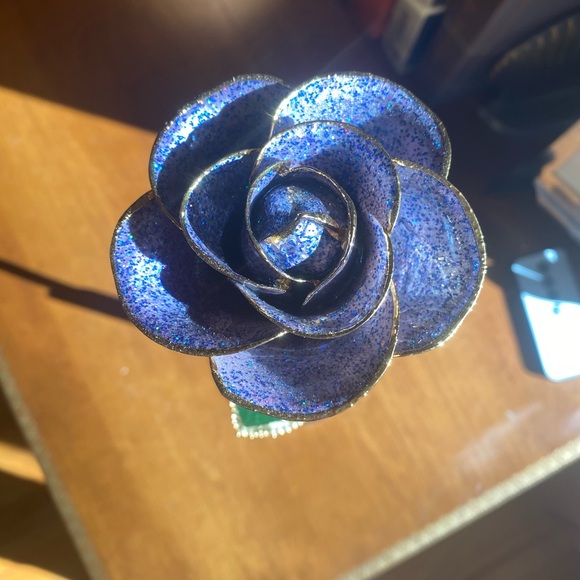 Steven Singer Purple 24kt Gold Dipped Rose Glitter Flower Display - Picture 2 of 3
